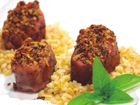 Recipes 100% Natural & Healthy Chunks of Iberian pork tenderloin with black garlic crumble A crumble is a fruit pie, often based on apples, which is covered with a sort of mixture with the