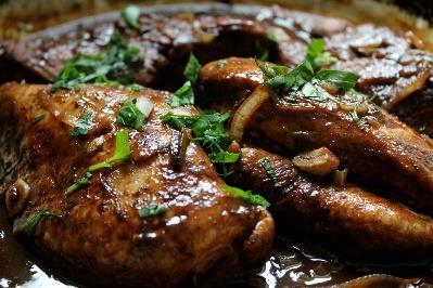 Balsamic Glazed Chicken with Mushrooms Makes 4 servings Total Time: 35 minutes 1 Pound Chicken Breast skinless, boneless 15 Ounces chicken broth low sodium 12 Ounces Mushrooms sliced 2 Tablespoons