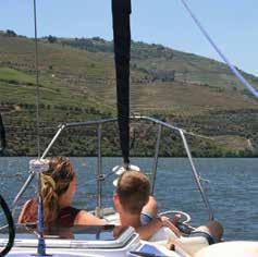 A magnificent ride in a sailing boat on the Douro river from it you can see and enjoy