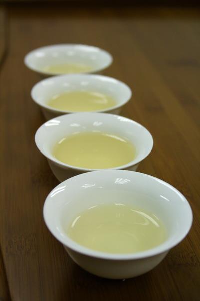 Special Brewing Method White tea can be brewed with cold water as well.