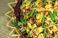 Curried Turkey and Vegetable Salad A great summer salad on a hot summer's night! Serves 8 35 minutes 1 In a small saucepan, combine water and shallots. Bring to a boil. Reduce heat. Add salt.