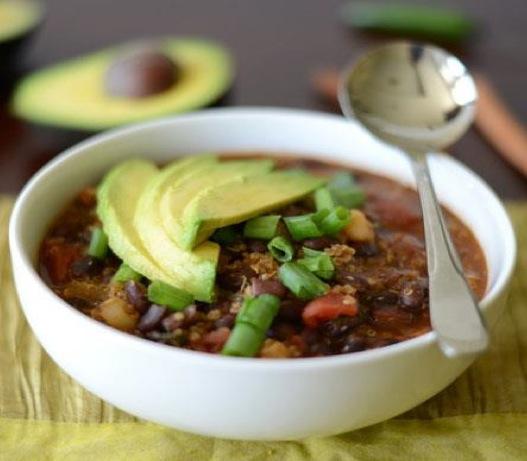 Black Bean Quinoa Chilli Soup Serves: 3 servings can black beans, low sodium, rinsed 3 cup quinoa, uncooked, rinsed cup vegetable broth, low sodium 2 cup water 3 can hominy or yellow sweet corn,