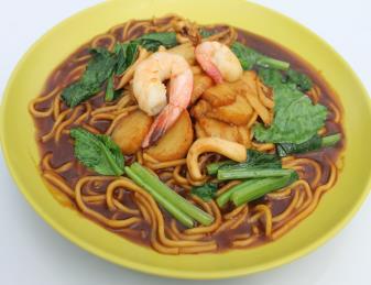 00 - Sliced fish 鱼片 7.00 / 14.00 / 21.00 - Beef 牛肉 7.50 / 15.00 / 22.50 Hong Kong Style Kway Teow Crispy Seafood Noodle N4.