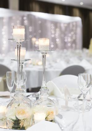 3 SILVER WEDDING PACKAGE Silver Package $3000 Dedicated Wedding Coordinator Red carpet Pandora Room hire and audio visual White table linen Chair covers Bridal table skirting Dance floor Cake table