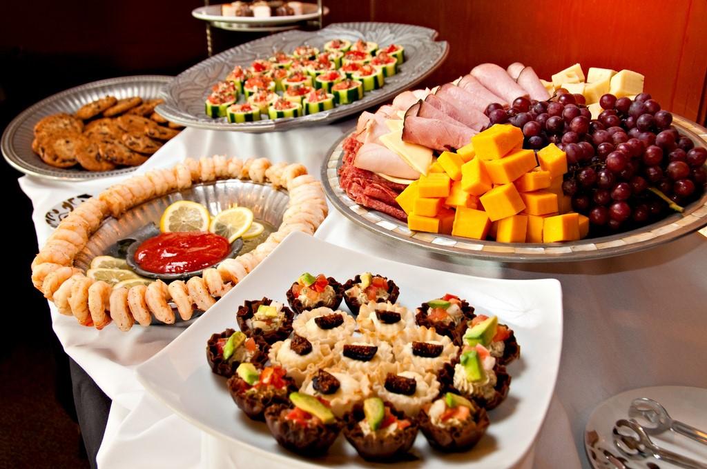 Packages CG Signature Package Bacon Wrapped Water Chestnuts Spinach and Artichoke Dip Signature Meatballs Herb Stuffed Mushrooms Cubed Meat & Cheese Tray Chicken Skewers Teriyaki Vegetable Tray 20.