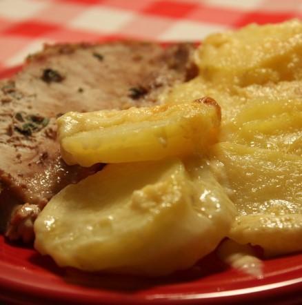 Roasted Pork Loin with Scalloped Potatoes Roasted Turkey with Orange Sage Butter ¾ cup milk ¾ cup heavy cream 1 garlic clove, peeled and halved ½ tsp. black pepper ½ tsp. ground nutmeg 1 tsp.