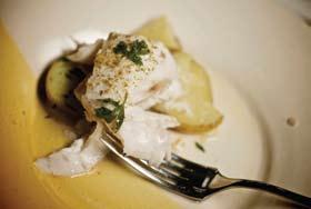 Halibut in Parchment with Potatoes, Fennel Pollen and Extra Virgin Olive Oil (Serves 4 to 6) 1. Preheat the oven to 425 F.