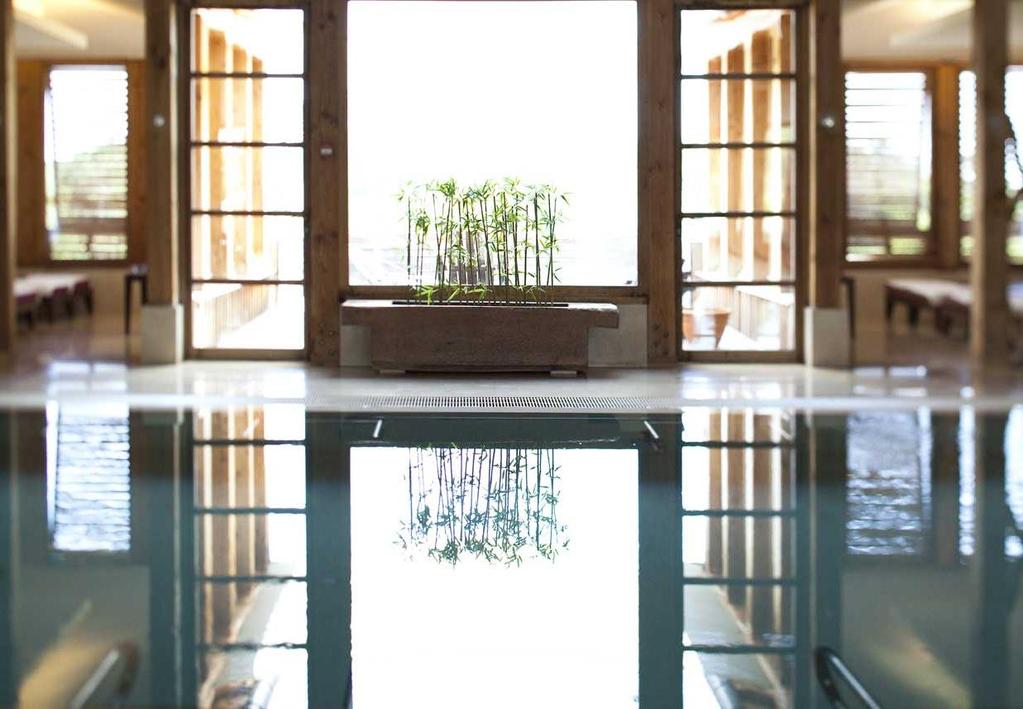 Well-being at the Spa Discover the virtues of naturally warm spring water, that comes from a depth of over 540 meters, combined with vine and grape extracts.