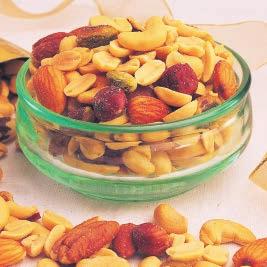 Whole almonds and walnut pieces add crunch. (6 oz.