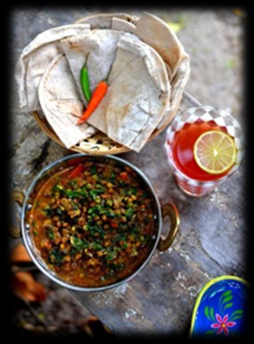 Mung Bean Curry Serves 8 Mung Beans / [2 cups] Soaked with water for 3-4 hrs Spinach / [4 cups] Coarsely chopped Red Onions / [4] Finely chopped Garlic/ [10 cloves] Diced Ginger / [2 in piece] Finely
