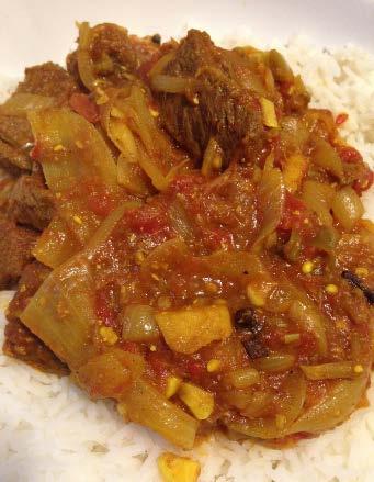 Overnight beef curry 700g beef, diced 2 large white onions, finely chopped 6 cloves garlic, finely chopped a thumb sized piece of fresh ginger, finely chopped 6 green chillies, finely chopped 2 tsps