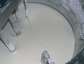 During the mixing, fermentation and maintenance phases, the natural dough is mixed