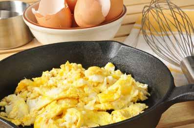 Scrambled eggs Omelet with cheese and onion 1. Gently whisk the eggs, salt and pepper together in a bowl. Use a regular fork to whisk so the yolk and white are mixed together. 2.