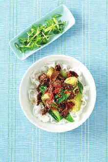 How to Stir-fry Basic recipe Preparation time (minutes): 15 Cooking time (minutes): 15 Serves: 4 Method Step 1: Add the flavourings and oil to the lamb strips and mix well.