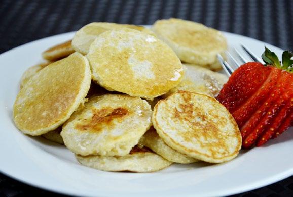 Momentum Phase Recipes Breakfasts Banana Pancakes Serves 1 1/3 cup traditional oats 5 free range egg whites OR 3 egg whites and ¼ cup low fat cottage cheese (the addition of cottage cheese will make