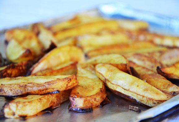 Momentum Phase Recipes Sides Healthy Oven Fries Serves 1 250g (9oz) baking potato, scrubbed well 1 free range egg white, beaten 1 tbsp. paprika 1/2 tsp.