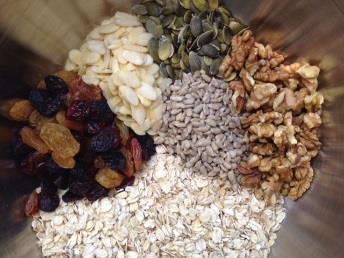 Recipes from our 2014 Retreat Breakfast Saturday and Sunday Healthy Homemade Granola by Elizabeth Ryder 2 Cups whole oats ½ Cup chopped nuts (Pecan & Walnuts) ½ Cup seeds (Pumpkin & Sunflower work