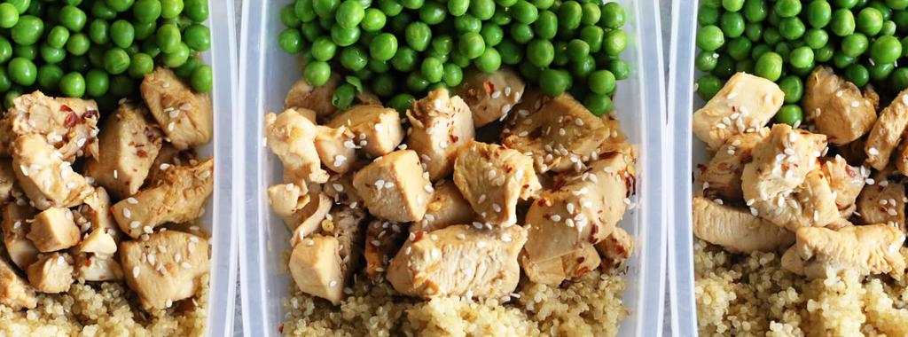 Honey Sesame Chicken with Peas & Quinoa 11 ingredients 20 4 servings 1. In a small jar, combine the broth, tamari and sesame oil. Shake well to combine and set aside. 2. Heat the coconut oil in a skillet over medium heat.