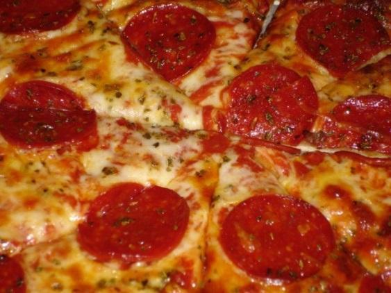 Carta Classico Pizza Pizza 16 Pie cut into 8 slices Pizza Parties *Any 2 Pies with 2 toppings, 16 cookies and 16 soft drinks 43.