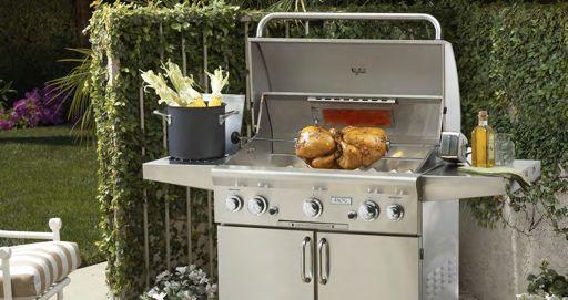 » ON THE GRILL: PORTABLE COLLECTION Outstanding cooking performance, durable construction and appealing design come together in the portable models of the