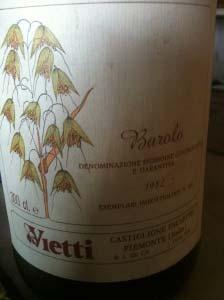 The whole family joined us and the pizza was very good especially the one made with fontina cheese and porcini mushrooms. Alfredo brought a magnum of 1961 Barolo to drink with the pizza.