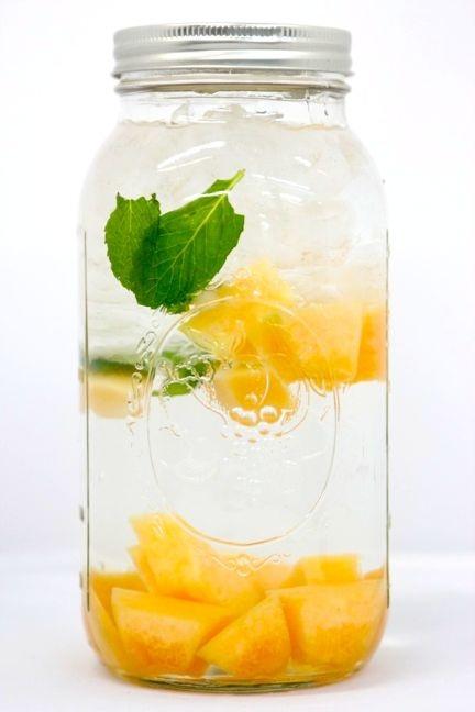 Chapter 18 Marvelous Melon Mint The subtle hint of mint in this vitamin water helps to supply you with