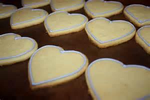 Sugar Cookies 1 ½ c butter 2 c white sugar 4 eggs 1stp vanilla extract 5 c all purpose flour 2 tsp baking powder 1 tsp sault In a large