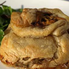 Chicken with Wild Mushrooms En Croute Chicken with cream, white wine and wild mushrooms, garnish with mushroom slices with French herbs CASE: 6 x 270g 0451 > Large 270g en croute > Made by hand in