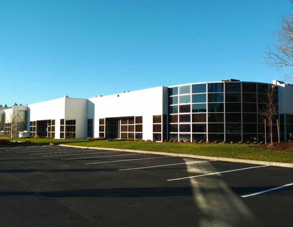 FOR LEASE north creek parkway center 11804-18916 North Creek Pkwy, Bothell, WA EXCLUSIVELY REPRESENTED BY Joe Lynch Executive Managing Director joe.lynch@ngkf.com 425.362.