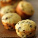 Mini Banana Chocolate Chip Muffins Serves: 6 Prep time: 10 minutes Cook time: 12 minutes ¼ cup butter ½ cup sugar 1 egg ½ cup mashed bananas (3 4 bananas) ⅛ cup milk ½ teaspoon lemon juice 1 cups all
