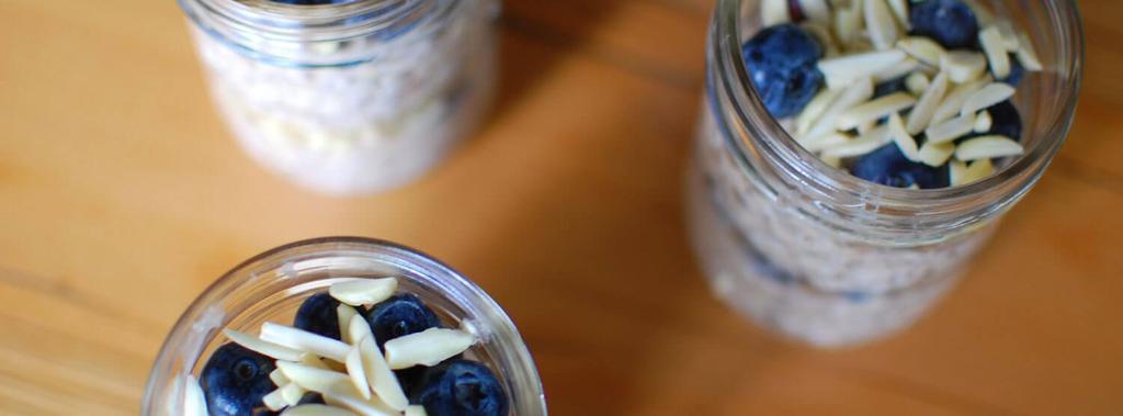 Blueberry Overnight Oats 8 ingredients 8 hours 4 servings 1. Combine oats, almond milk, chia seeds, maple syrup, cinnamon and water together in a large tupperware container. Stir well to mix.