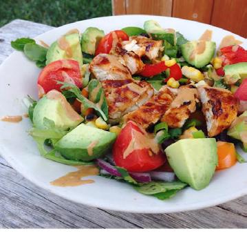 SALADS BBQ Chicken Salad [Makes 2 Servings] 1-2 chicken breasts 4 cups mixed greens ½ cup black beans 1 corn on the cob (grilled) ¼-½ cup cilantro 1 sweet bell pepper (thinly sliced) 1 avocado