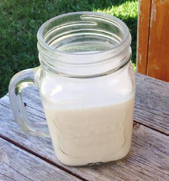 DRINKS Nut Milk (Raw Cashew or Raw Almond) [Makes 4-6 Servings] Cashew milk is a delicious treat to have as a snack or to make smoothies with.