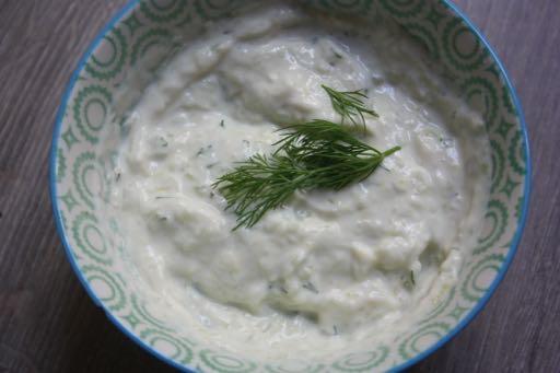 Vegan tzatziki What happens when you mix yoghurt with a bunch of herbs, lemon and cucumber?