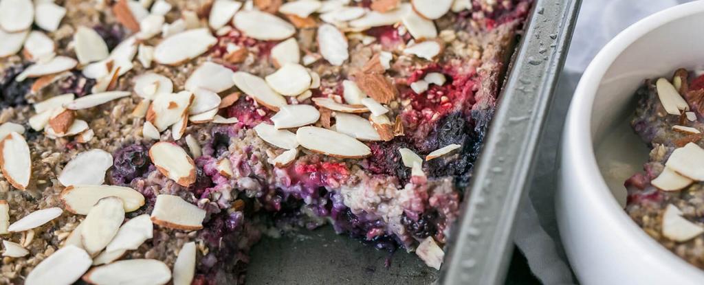 Berry Baked Oatmeal 8 ingredients 45 minutes 6 servings Preheat oven to 350 degrees F. Grease a baking pan with coconut oil. Add all ingredients in a mixing bowl and stir until thoroughly combined.