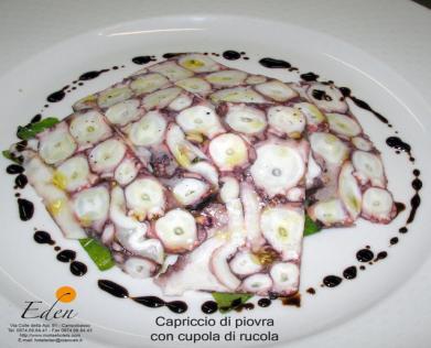 OCTOPUS WITH ROCKET Ingredients for 4 persons: 800 grams of octopus 500 grams of rocket 200 ml balsamic vinegar Parsley Salt and oil to taste Method Boil the octopus in hot water with salt and oil.
