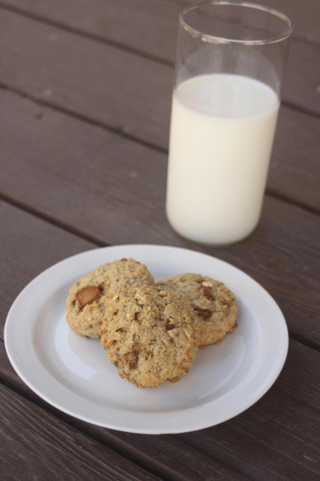 TEA INFUSED APPLE OATMEAL COOKIES ½ Cup Dried Apples, Chopped (sometimes it's easier to snip with scissors) 1 Cup Strong Black Tea ⅓ Cup Butter 1 ½ Cups Sugar 1 teaspoon Vanilla Extract 2 ½ Cups