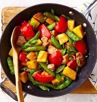 Fruit & Veggie Stir Fry Yields 3 servings 2 tablespoons coconut oil 2 bell pepper, cored, seeded, and sliced 1 cup half-moon sliced zucchini 1 cup asparagus chopped 2 cups pineapple, chopped 1 Green