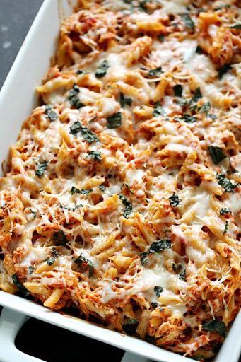 DAY 2 HEALTHY PLAN CHICKEN PARMESAN PASTA CASSEROLE M A I N D I S H Serves: 8 Prep Time: 15 Minutes Cook Time: 35 Minutes Calories: 419 Fat: 12 Carbohydrates: 42.7 Protein: 36.5 Fiber: 6.