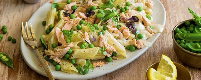 Creamy Salmon and Pea Penne Friday 2nd March COOK TIME PREP TIME SERVES 00:20:00 00:10:00 4 Get your dose of Omega 3 with this quick and easy salmon and pea penne.