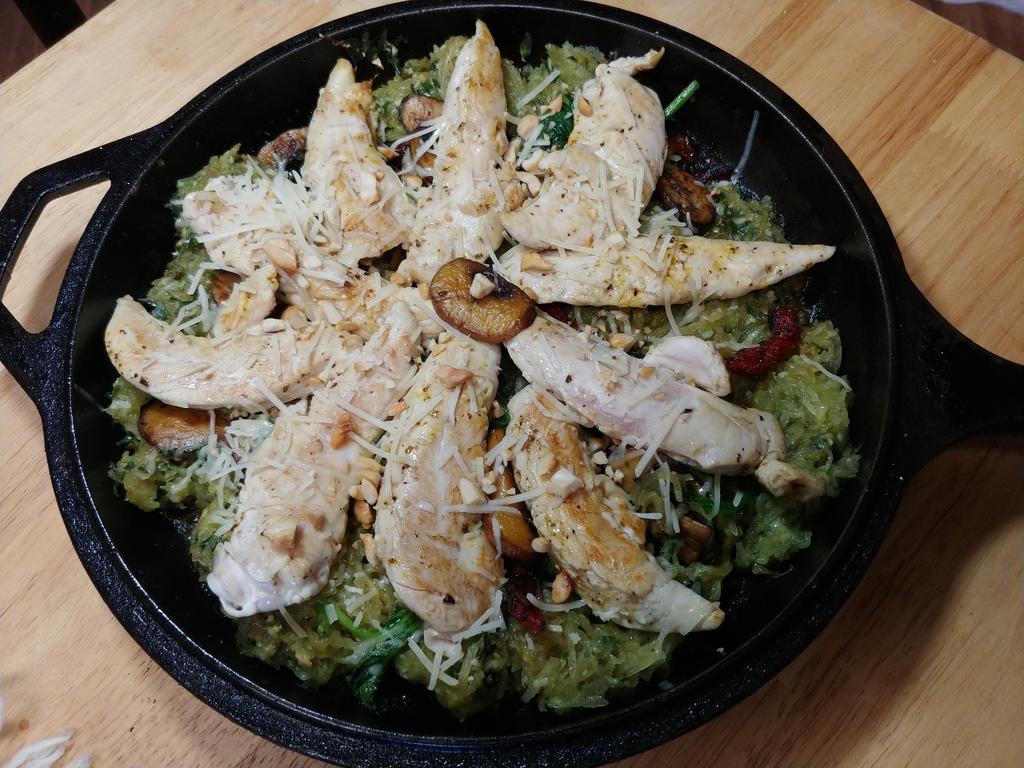 Week Five Recipes and Meal Ideas 21-25 1. Spaghetti Squash & Chicken with fresh Pesto in a Skillet When I first found this recipe I chose it because people were so surprised I had never made pesto.