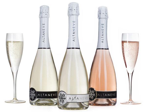 A L T A N E V E Crisp, Sparkling, Elegantly Italian Altaneve presents American wine lovers the first opportunity to experience ultra premium Italian sparkling wine that, un:l now, has only been
