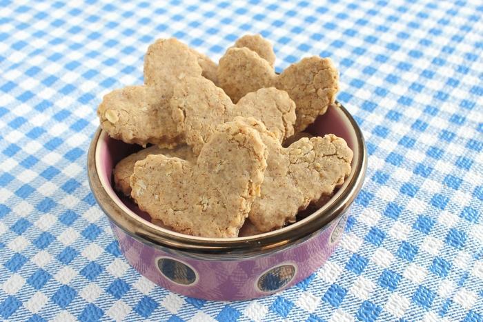 Almond Oatmeal Cookies Ingredients 1 Cup Rice Flour ½ Cup Oatmeal ½ Cup Almond Butter 2 Eggs 2 Tbsp. Water Directions Preheat oven to 350.
